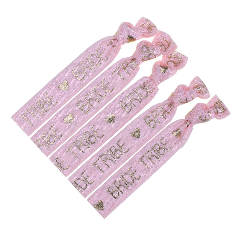 ชมพู - เอ