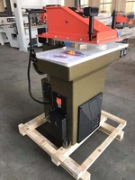 Nouvelle presse à couper les semelles intérieures de chaussures de qualité manuelle avec composants de pompe et de moteur pour la mesure du cuir