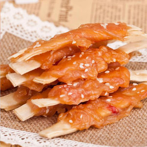 Vente en gros en usine OEM ODM de tranches de morue de haute qualité, à haute teneur en protéines, torsadées par du poulet avec des récompenses d'entraînement au sésame Friandises pour chiens et chats - Product Image 3