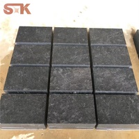 Pierre de pavage paysager antidérapante résistante aux intempéries, taille personnalisée, effet flammé, pavé de jardin, pavé de voie d'accès, pavé de basalte noir naturel Fengzhen