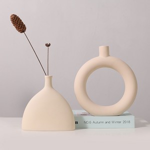 Ensemble de vases en céramique Mystic Arts, style rustique Wabi Sabi non verni, pour fleurs séchées, décoration intérieure. - Product Image 4