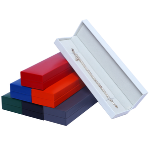 Caja de Joyería de Papel Imitación Cuero al por Mayor, Personalizable con Logotipo, Color y Tamaño, para Anillos, Aretes, Pulseras y Collares, Empaquetado al por Mayor, Económico - Product Image 2