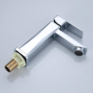 Grifo de lavabo Chenlu de un solo manípulo, de 4 orificios, montado en el encimera, acabado cromado, con válvula de cerámica - Product Image 5