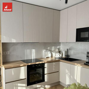 Juego Completo de Muebles de Cocina Modulares Alland, Gabinetes de Cocina de Madera Acanalados Blancos de Lujo, Resina para Espacios Pequeños, Almacenamiento para Grifo de Cocina - Product Image 4