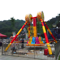 Manège Mini Pendule d'extérieur à LED pour 6 personnes, petite attraction de frisson, équipement de parc d'attractions et de fête foraine, en promotion