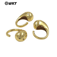 WT-R593 Vente en gros d'usine, bague classique en laiton jaune plaqué or et zircon, accessoire pour femmes pour les soirées dansantes