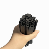 Bandes d'étanchéité en caoutchouc EPDM ignifuge pour portes et fenêtres en alliage d'aluminium avec service de découpe, tailles personnalisées disponibles