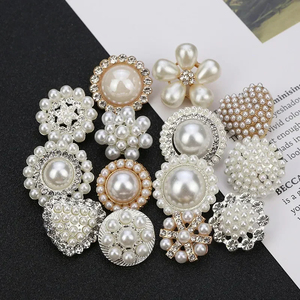 Diy costura accesorios de ropa costura Retro flor corazón redondo Metal perla traje femenino vestido vástago botón - Product Image 1