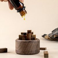 Diffuseur d'huiles essentielles en bois de hêtre en stock Diffuseur en bois naturel sans feu à petite pile pour la maison Hôtel Aromathérapie