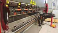 Presse plieuse CNC HPB-160T3200mm 4+1 axes à couronnement automatique à prix abordable avec contrôleur CT12