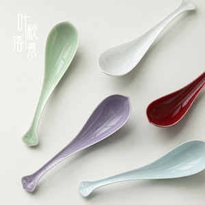 ช้อนเซรามิกจีนสีทึบ ภาชนะบนโต๊ะอาหารแบบใช้ซ้ำได้สำหรับใช้ในครัวเรือน - Product Image 2