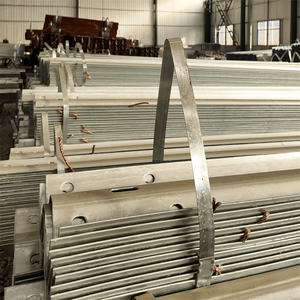 Kit Completo di Guardrail Include Trave, Palo, Blocco, Bullone, Dado e Terminale per Progetto Completo - Product Image 6