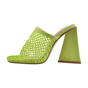 메쉬 소재 다른 색상 2022 샌들 여성 유행 최신 숙녀 슬리퍼 신발 샌들 공장 도매 가격