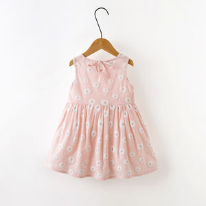 Importation de produits pour bébés en provenance de Chine, robe brodée pour bébé, faite à la main, mignonne - Product Image 1