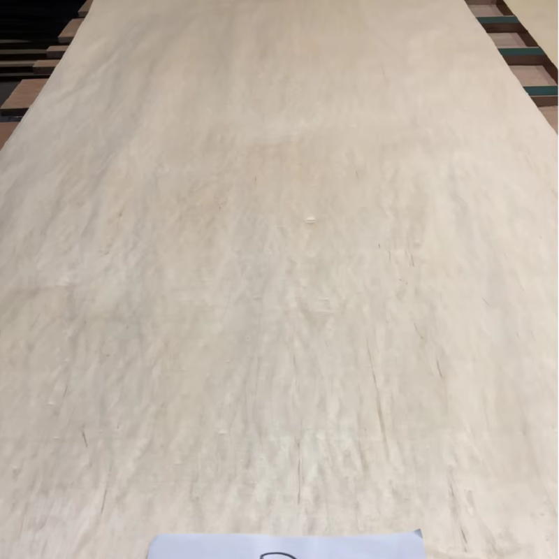 E1 Grade Basswood Veneer Plywood 1