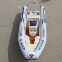 Bateau pneumatique de luxe 520 de 17 pieds, design moderne, fond rigide en fibre de verre, fabriqué en Chine