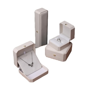 Octagonal Shape Luxury <b>Jewelry</b> <b>Box</b> Soft <b>Leather</b> <b>Jewelry</b> <b>Box</b> Crown Decoration <b>Jewelry</b> <b>Box</b> Set - Product Image 1