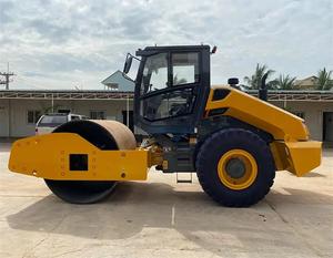 2025 Neue <span class=keywords><strong>20</strong></span>-Tonnen-Einzylinder-Hydraulik-Straßenwalze CLG6120E Vibrationswalze mit Padfoot und Ersatzteilen - Product Image 5