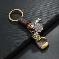 Porte-clés Gant de Boxe Vintage en Alliage Finition Bronze Antique avec Pendentif en Cuir Tressé – Cadeau Personnalisé Créatif