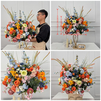 Boule florale artificielle personnalisée orange et bleu vif D30cm, mini roses en soie et hortensias mélangés, centres de table pour mariage