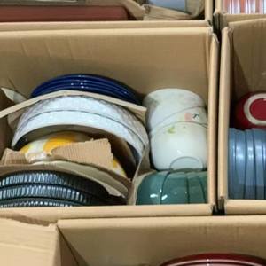 Vente en gros par carton, articles en céramique colorés assortis, <span class=keywords><strong>vaisselle</strong></span>, assiettes, bols et tasses, liquidation - Product Image 2