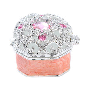 Cadeaux promotionnels, boîte à bijoux <span class=keywords><strong>en</strong></span> métal émaillé avec un nouveau design créatif, luxe léger, sertissage de diamants, pour la décoration de la maison - Product Image 1