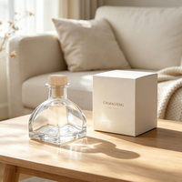 Diffuseur de parfum en verre carré personnalisé à prix compétitif 50 ml 120 ml