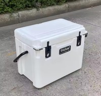 Glacière rotomoulée 25QT avec logo personnalisé, robuste et isotherme, avec ouvre-bouteille, pour usage intensif en extérieur et sports de plein air