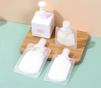 30ml Rechargeable Squeeze Étanche Voyage Cosmétique Lotion Shampooing Liquide Beauté Échantillon Sachets En Plastique Sacs À Bec Avec Capuchon Flip