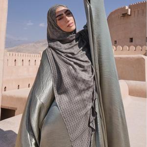 ผ้าโมดอลพิมพ์ลายดอกไม้มาใหม่ผ้าโพกหัวเนื้อนุ่มออกแบบได้เองฮิญาบป้องกันรังสียูวีทุกวัน - Product Image 2