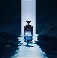 Flacons de parfum plats carrés faciles à sertir et boîte d'emballage 30ml 50ml 100ml Flacon de parfum en verre à vaporisateur de couleur dégradée unique