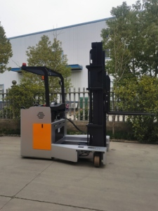Chariot élévateur électrique à mât extensible YCMG 1,5 tonne 2 tonnes certifié CE, chariot élévateur à mât extensible pour allées étroites 1500 kg 2000 kg, chariot élévateur à mât extensible autoporté pour entrepôt - Product Image 5