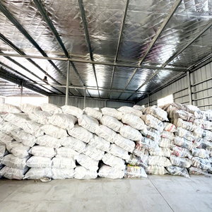 Vente en gros en usine <span class=keywords><strong>de</strong></span> chaussures <span class=keywords><strong>de</strong></span> basket-ball d'occasion <span class=keywords><strong>de</strong></span> haute qualité <span class=keywords><strong>de</strong></span> <span class=keywords><strong>marque</strong></span> internationalement reconnue pour hommes - Product Image 1