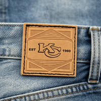 Écussons personnalisés en cuir véritable, rectangulaires, pressés à chaud, écologiques, pour vestes en jean, étiquettes à coudre sur vêtements, vente en gros OEM