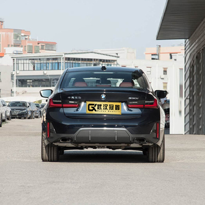 <span class=keywords><strong>BMW</strong></span> 320Li M Berline <span class=keywords><strong>2023</strong></span> avec toit ouvrant, sièges en cuir, caméra de recul, jantes R17, conduite à gauche, moteur turbo, boîte automatique, véhicule d'occasion, intérieur LED sombre - Product Image 6