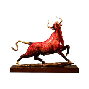 Figurine de bœuf laquée en cuivre, artisanat métallique durable, cadeau d'affaires - Product Image 5