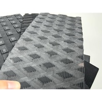 Logo d'usine Sports nautiques Planche de surf Traction Pad Haute qualité Adhésif EVA Deck Grip Planche de surf Mousse Foot Pads