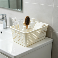 Panier de rangement de bureau en plastique blanc carré avec poignées, bac organisateur creux pour fournitures de bureau et documents