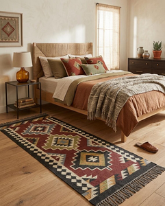 Tapis tribal du sud-ouest en laine et jute tissé à la main |   Tapis de couloir géométrique Kilim pour un style de décoration intérieure bohème et rustique - Product Image 3