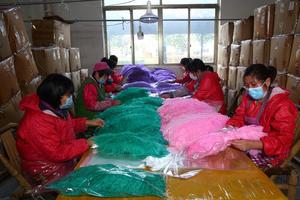 Plumas vente en gros en vrac 35-40cm teint grand rouge rose noir blanc acheter des centres de table Plume <span class=keywords><strong>plumes</strong></span> d'autruche pour décor de fête de carnaval - Product Image 5