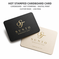 Carte de marque en carton estampé à chaud, impression numérique personnalisée, matériau sur mesure pour cadeaux de luxe et usage commercial, faible MOQ