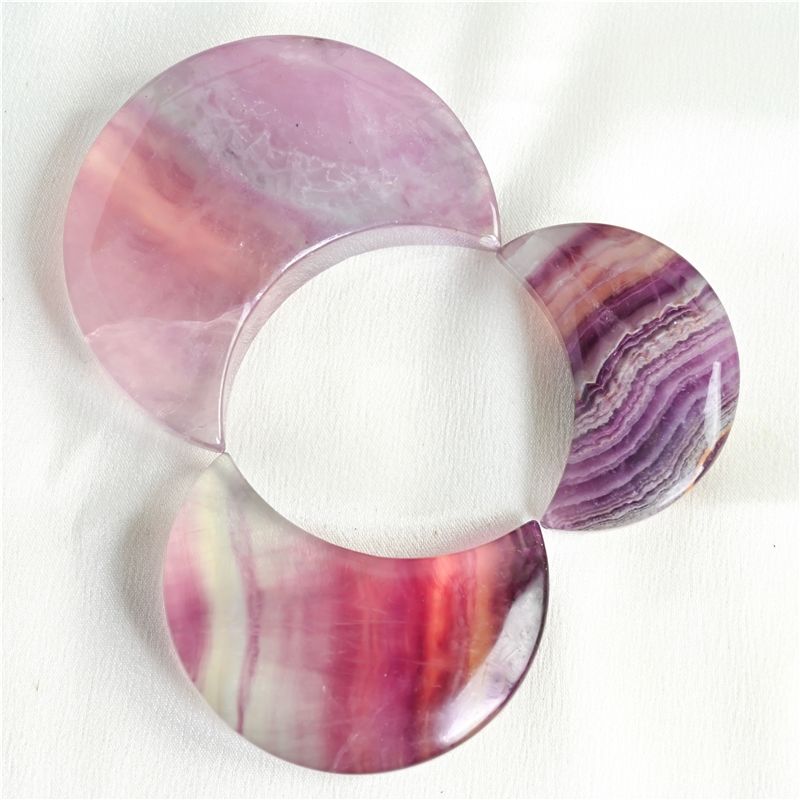 มูนฟลูออไรต์สีรุ้ง