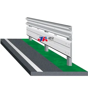 2020新设计镀锌钢公路护栏防撞护栏带C柱