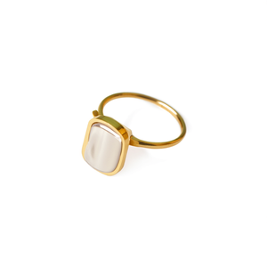 แหวนมุกชุบทอง 316L สแตนเลสสตีล ทนทาน เป็นมิตรต่อสิ่งแวดล้อม - Product Image 2