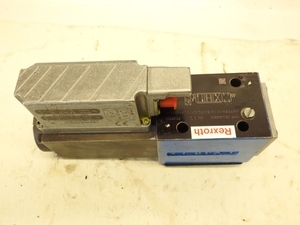 Control direccional hidráulico proporcional de alta respuesta 4WRPEH6 4WRPEH10 NG6 NG10 con OBE integrado - Product Image 2