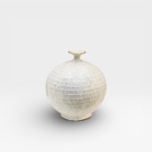 Elegante Jarrón de Mesa Contemporáneo de Bambú Natural y Madreperla, Ecológico, Hecho a Mano, Decoración de Lujo para el Hogar - Product Image 1