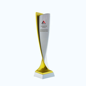 Fabrika özel ödüller metal plaklar özelleştirilmiş Metal Trophy hediyelik eşya kupası - Product Image 4