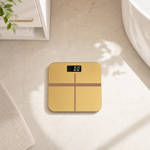 Balance connectée numérique dorée en verre trempé avec écran LED dissimulé pour salle de bain de luxe et bien-être personnel - Product Image 5