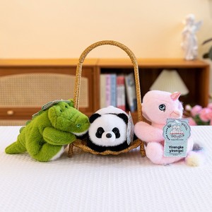 Jouet en peluche mignon en forme de petit animal (Panda, Crocodile, Capybara) pour enfants, jouet de décompression musical à pincer - Product Image 4