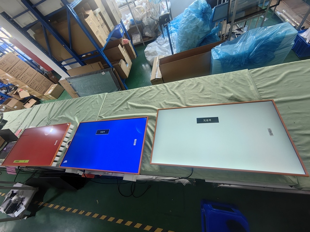 Hot Sell Yellow Front Frame 43 Inch BOE Original LCD Display for Advertising